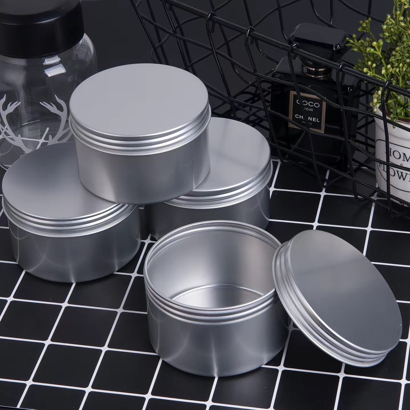 Customized Aluminum Box Packaging for Cosmetics: A Manufacturer's Guide